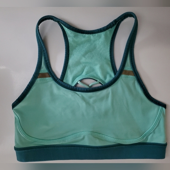 Bundle 2 Lululemon Sweaty Or Not Bra's Size 6 Full On Luxtreme Fabric - Picture 5 of 15